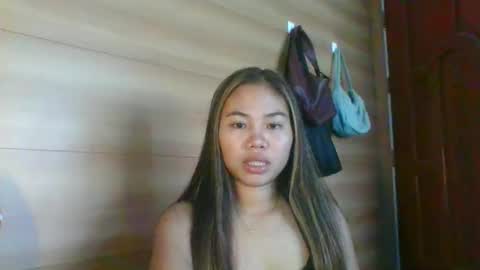mey_queen online show from January 19, 2026, 3:21 am