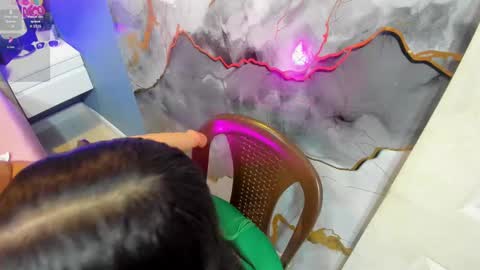 mey velvet online show from September 25, 2025, 10:41 am