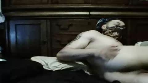 ZoeyYogaBoy online show from April 20, 2026, 7:44 am