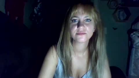 mezzy69 online show from October 12, 2025, 8:13 am