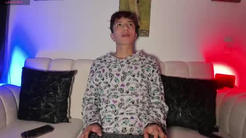 MATHIAS online show from May 31, 2026, 4:53 am