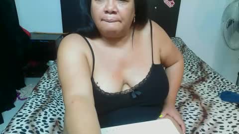 mhia1972 online show from March 9, 2026, 10:47 pm