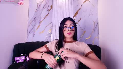Mhia Kate online show from May 6, 2026, 12:10 pm