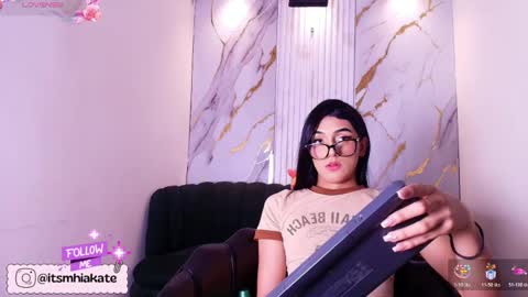 Mhia Kate online show from May 7, 2026, 8:25 pm