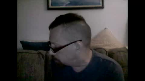 mhitch924 online show from May 7, 2026, 2:06 am