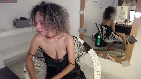 Mulata Spencer online show from January 31, 2025, 3:33 pm