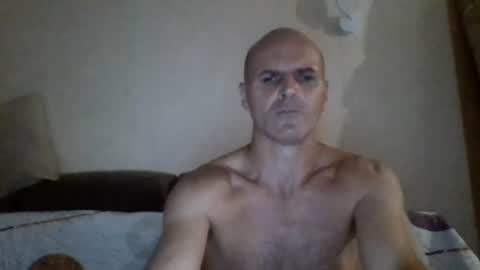 mi_83 online show from August 1, 2026, 8:41 pm