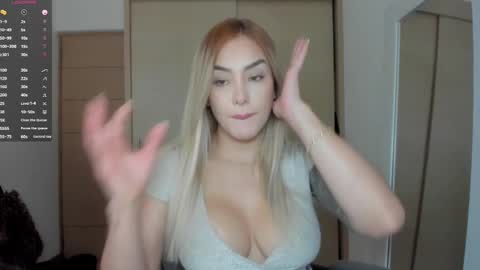 mi suk1 online show from October 14, 2025, 6:52 pm