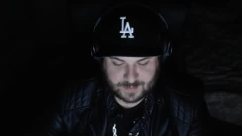 Snapshot of mi_vida21 chatting on November 28, 2025, 7:05 pm just ask online show from November 28, 2025, 7:05 pm