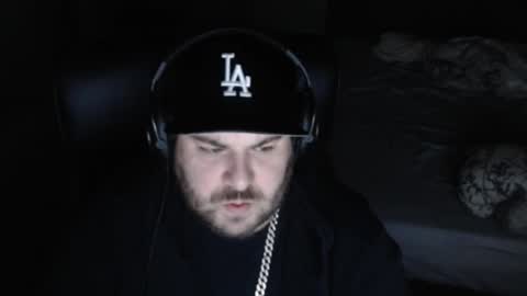 Snapshot of mi_vida21 chatting on February 13, 2026, 5:42 pm just ask online show from February 13, 2026, 5:42 pm