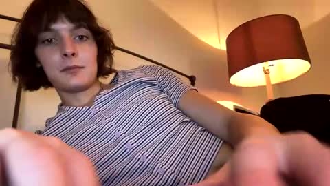 Snapshot of mia_177 chatting on October 22, 2025, 10:31 pm mia_177 online show from October 22, 2025, 10:31 pm