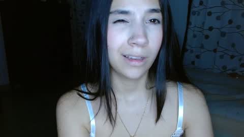 Snapshot of mia__lopez_ chatting on January 3, 2025, 12:33 am Mia online show from January 3, 2025, 12:33 am