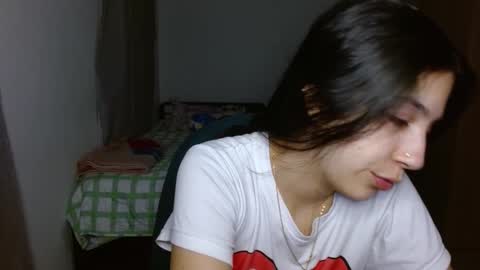 Snapshot of mia__lopez_ chatting on September 30, 2025, 3:00 am Mia online show from September 30, 2025, 3:00 am