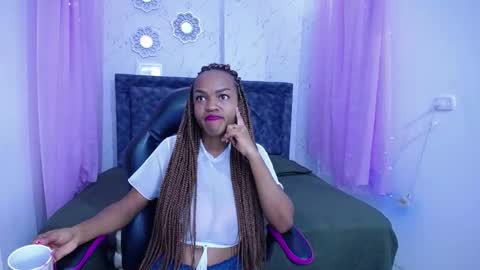 Snapshot of mia__thomson_ chatting on September 16, 2025, 12:28 pm  MIA online show from September 16, 2025, 12:28 pm