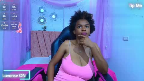 Snapshot of mia__thomson_ chatting on April 27, 2026, 3:15 am MIA online show from April 27, 2026, 3:15 am