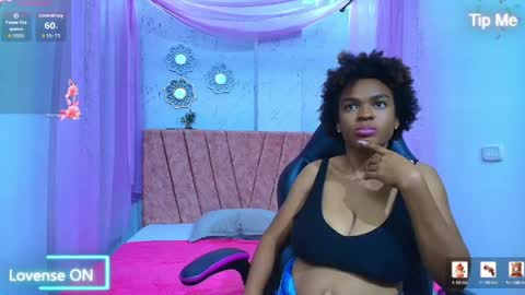Snapshot of mia__thomson_ chatting on May 1, 2026, 3:33 am MIA online show from May 1, 2026, 3:33 am