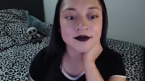 mia online show from January 9, 2025, 4:19 am