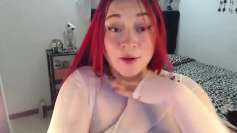 mia online show from August 6, 2026, 10:22 pm