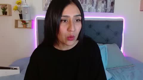 Snapshot of mia_ayra chatting on September 30, 2025, 3:39 pm M I A A Y R A online show from September 30, 2025, 3:39 pm