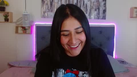 Snapshot of mia_ayra chatting on October 4, 2025, 3:10 pm M I A A Y R A online show from October 4, 2025, 3:10 pm