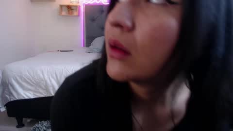 Snapshot of mia_ayra chatting on October 12, 2025, 3:22 pm M I A A Y R A online show from October 12, 2025, 3:22 pm