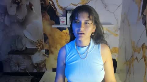 Mia online show from January 16, 2026, 6:45 pm