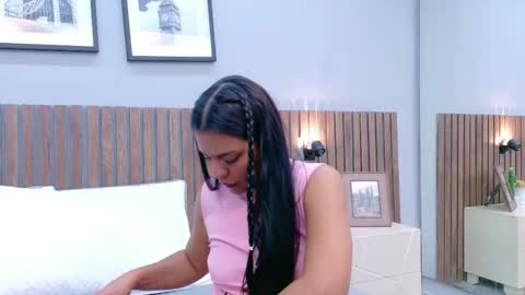 Snapshot of mia_bellefort chatting on March 7, 2026, 9:12 pm Mia Bellefort online show from March 7, 2026, 9:12 pm