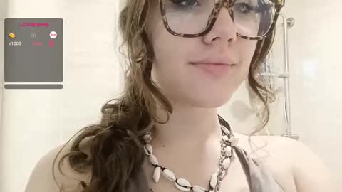 mia_boone online show from January 20, 2025, 10:51 am