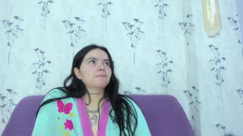 Snapshot of mia_candy_0 chatting on December 14, 2024, 6:20 pm Mia online show from December 14, 2024, 6:20 pm