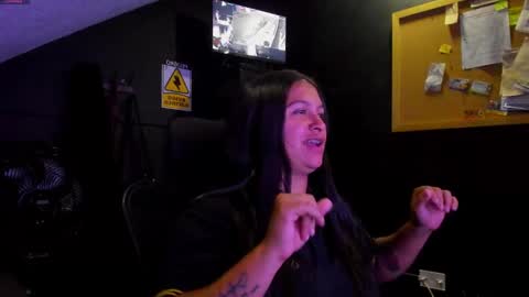 Snapshot of mia_daniela_ chatting on October 2, 2025, 2:29 am Mia daniela online show from October 2, 2025, 2:29 am