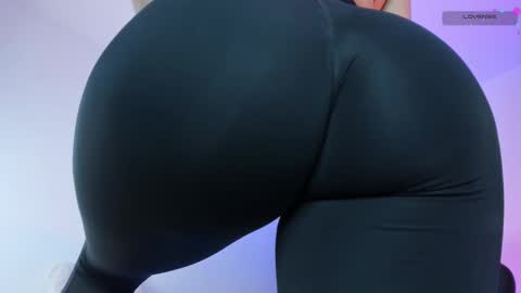 Snapshot of mia_depp chatting on February 22, 2025, 1:55 am Mia online show from February 22, 2025, 1:55 am