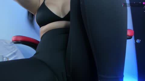 Snapshot of mia_depp chatting on March 11, 2025, 8:09 pm Mia online show from March 11, 2025, 8:09 pm