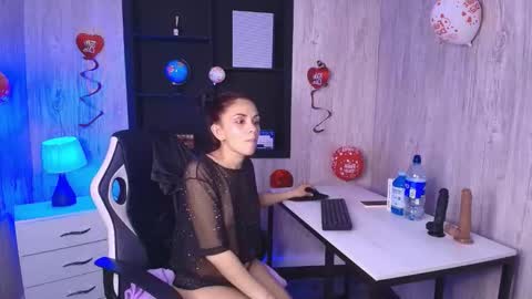 Snapshot of mia_esposito2 chatting on September 30, 2025, 3:11 am mia_esposito2 online show from September 30, 2025, 3:11 am