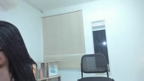  Mia  online show from July 18, 2026, 9:57 am