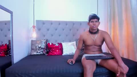 MIA  online show from September 15, 2025, 8:31 pm