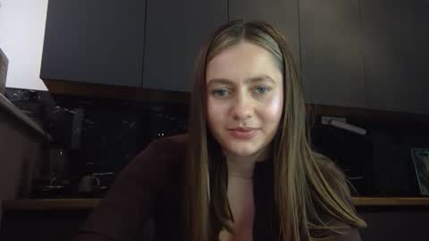 mia_fride1 online show from January 14, 2026, 11:16 am