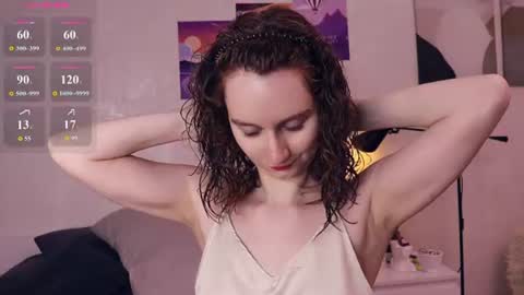 Snapshot of mia_frizz chatting on June 26, 2026, 9:25 am Mia online show from June 26, 2026, 9:25 am