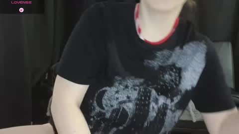 Golden ones online show from March 22, 2026, 5:16 pm