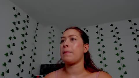 MIA online show from October 22, 2025, 9:03 pm