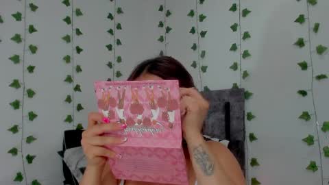 Snapshot of mia_garcia2 chatting on April 18, 2026, 10:10 pm MIA online show from April 18, 2026, 10:10 pm