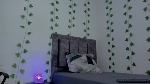 Snapshot of mia_garcia2 chatting on April 26, 2026, 8:06 pm MIA online show from April 26, 2026, 8:06 pm