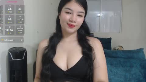 ZOE online show from April 4, 2026, 8:39 pm