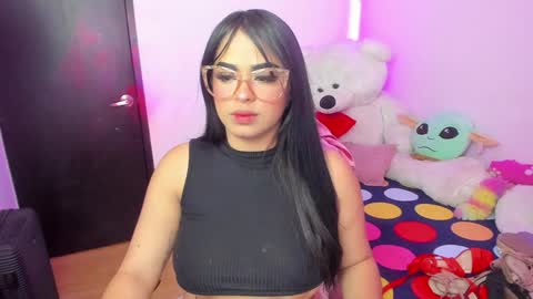Snapshot of mia_j51 chatting on January 11, 2025, 10:29 pm Mia J Abbey online show from January 11, 2025, 10:29 pm