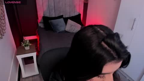 Val  online show from June 17, 2026, 2:58 am