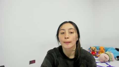 mia kaneee online show from December 28, 2024, 5:33 am