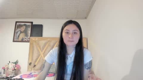 mia kaneee online show from September 11, 2025, 12:33 am