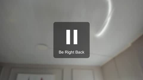 Mia online show from September 20, 2025, 2:01 am