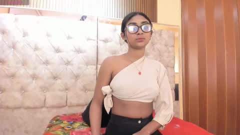 Snapshot of mia_konor06 chatting on May 29, 2026, 11:08 am Mia. online show from May 29, 2026, 11:08 am