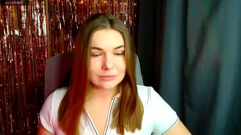 mia_lemm online show from January 9, 2026, 7:22 am