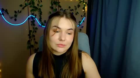 Snapshot of mia_lemm chatting on February 25, 2026, 8:02 am mia_lemm online show from February 25, 2026, 8:02 am